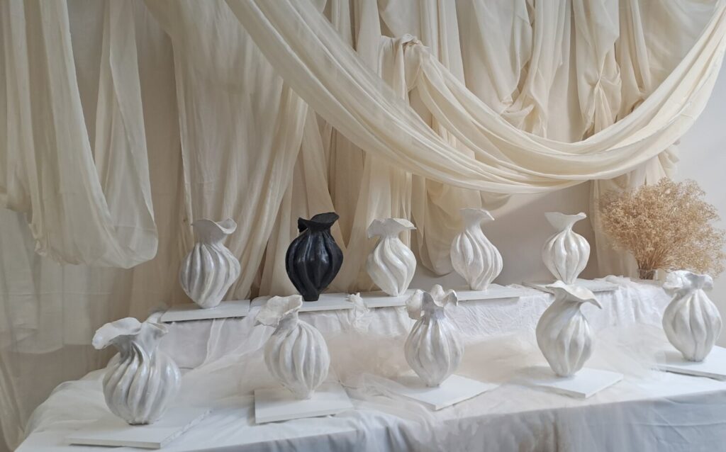 W The Vase Masterclass works