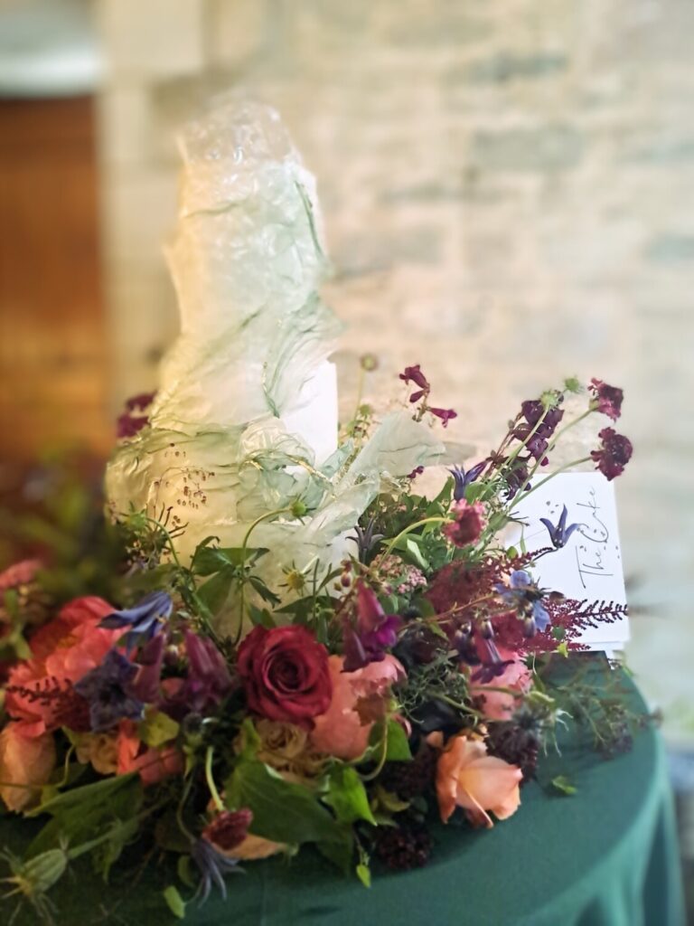 W3 Fay and Jay Wedding Cake KIngston Country Courtyard inc in Gallery Jessie Cooper Flowers