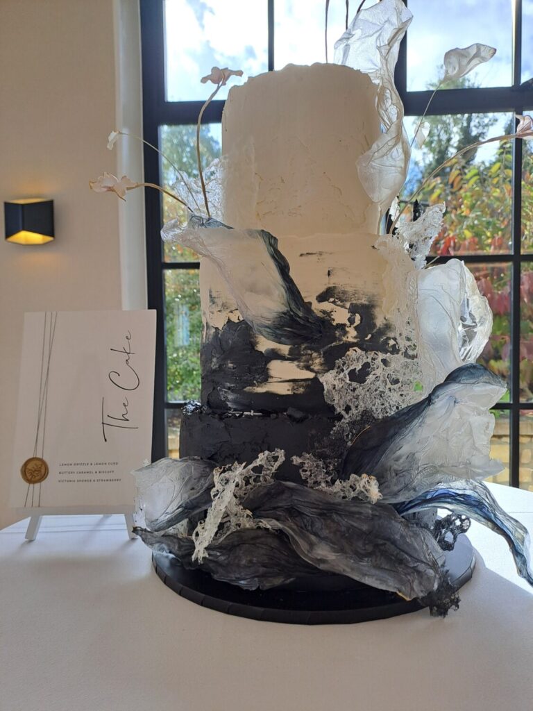 W3 L & A The Pear Tree at Purton B&W Wedding Cake Close up to inc in Gallery